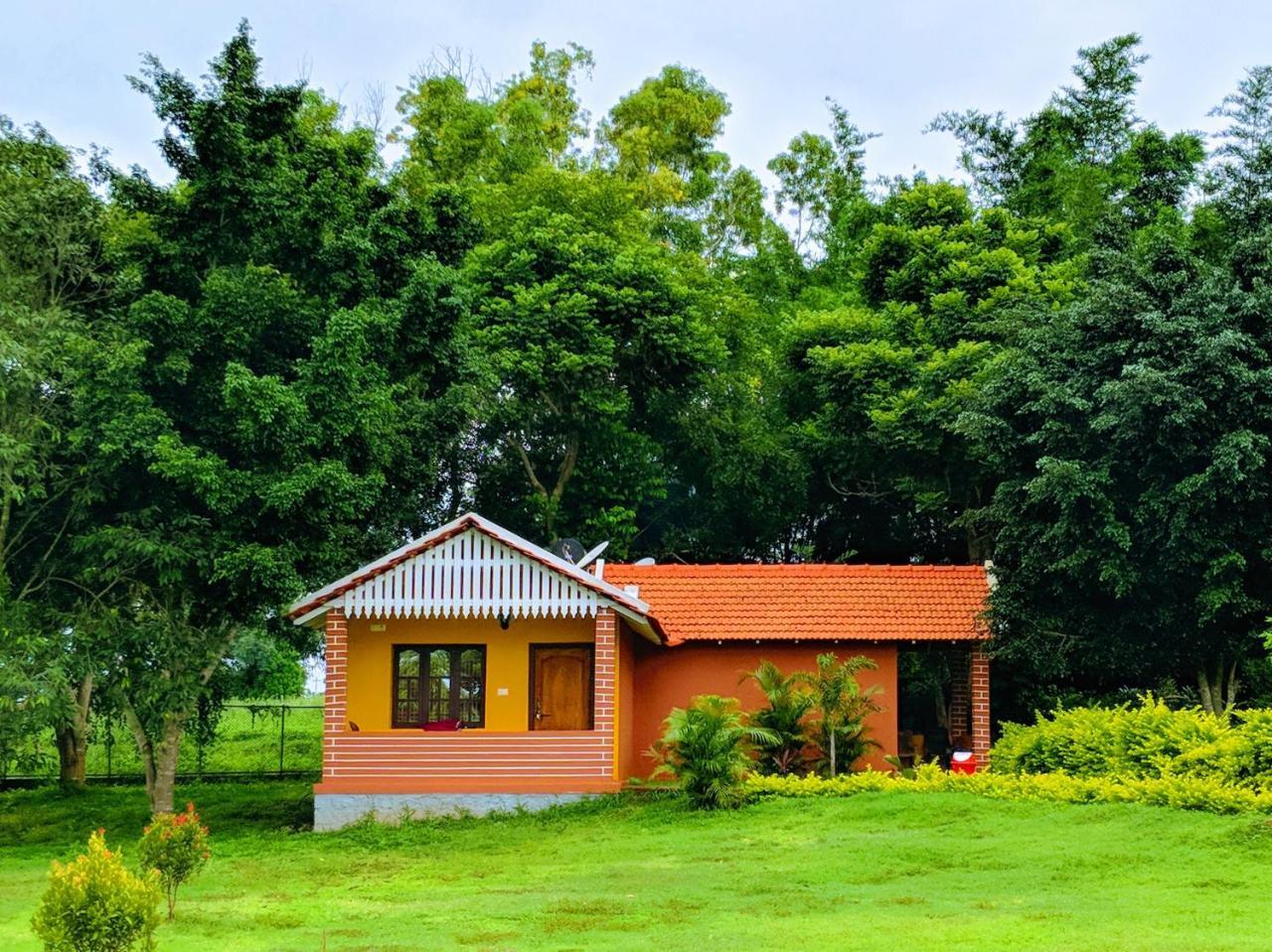 Kabini Lake View Resort Begur Exterior photo